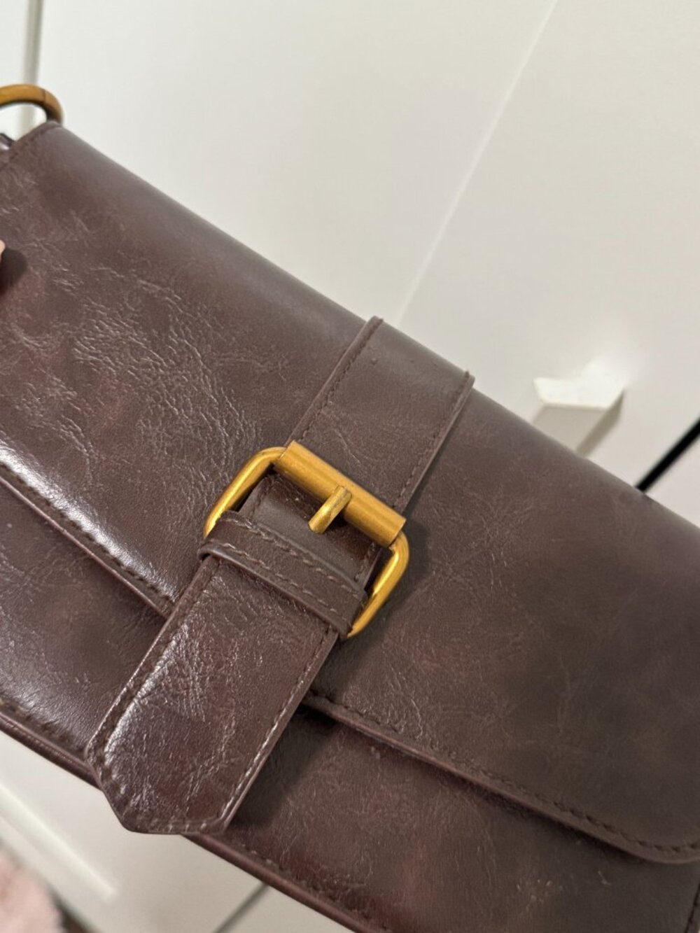 Brandy Melville John Galt Shoulder Bag - Picture 2 of 6